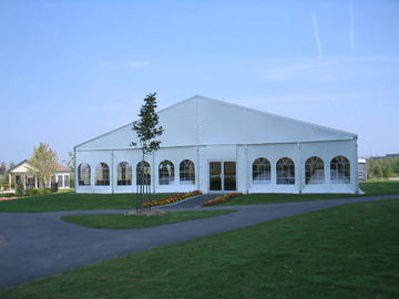 چادرهای کلیسای سازه آلومینیوم پوشش فضای شفاف و سفید فضای بزرگ را پاک می کند